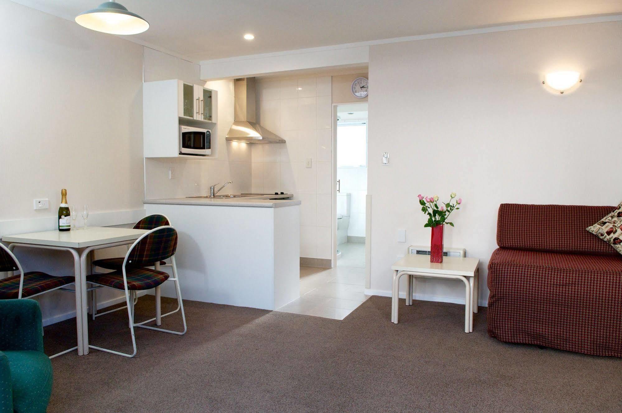 Bucket Tree Lodge Tawa Extérieur photo